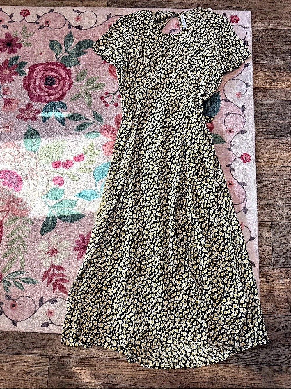RVCA Floral Midi Dress in Black & Yellow Size Large